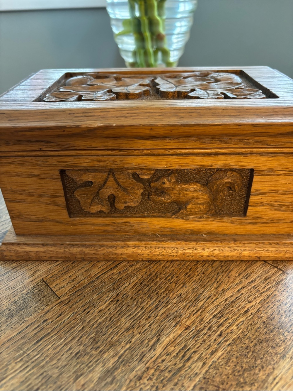 Vintage Wooden Carved Oak Box with Leaves, Squirrel, Acorn, Bird Carvings/Relief